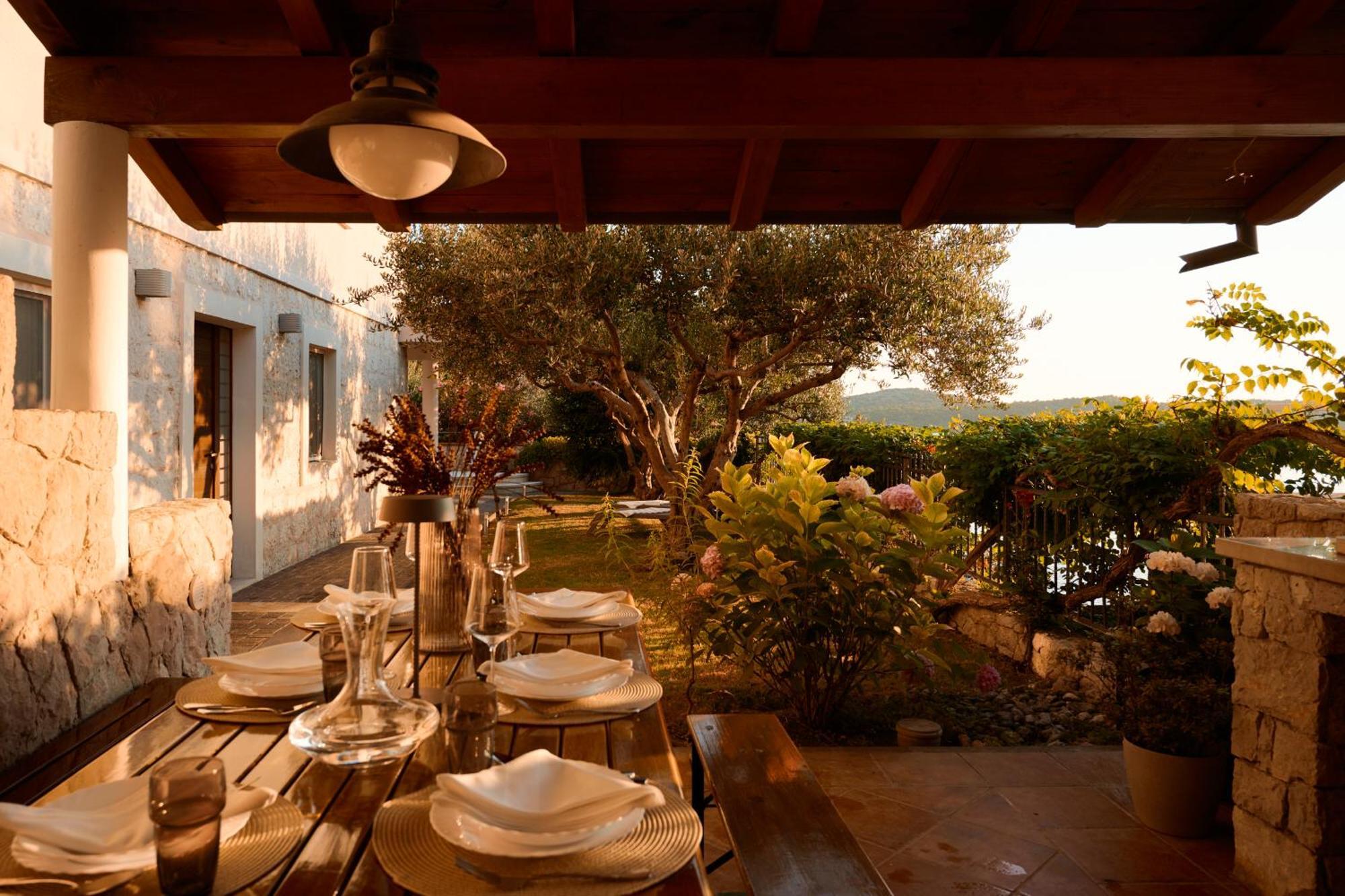 Luxurious City Retreat With Pool Šibenik Dış mekan fotoğraf